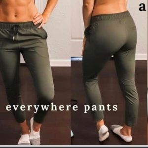 Zyia Everywhere pants in olive